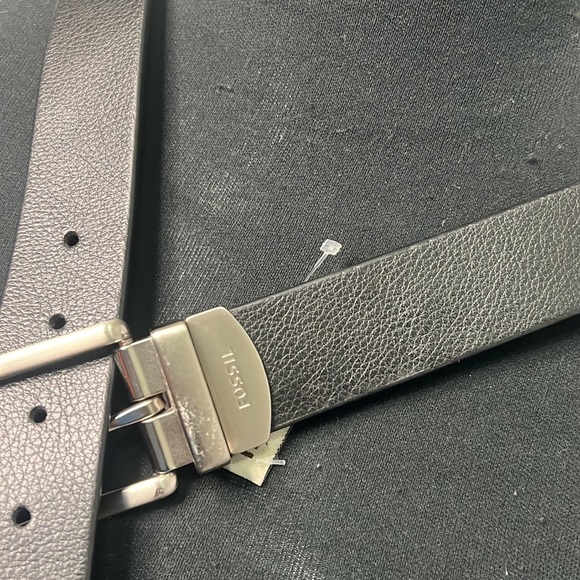 Fossil Men Leather Reversible Belt Size Waist 32 - Picture 8 of 8